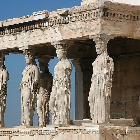 Neoclassical House At Metro Station Attiki Atenas Exterior foto